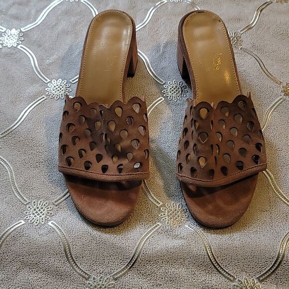 Coach and Four Rahel Antique rose dusty pink laser cut sandals - Picture 3 of 8
